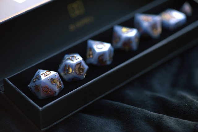 Heraldry (Harold) photographed by foxportion (Discord)